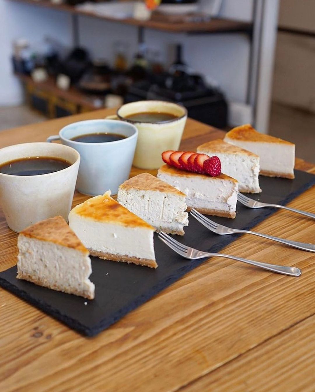 Retrip Osaka Retrip チーズケーキ 今回ご紹介するのは大阪府守口市にある Cafe Mikke Zakka Atta です 京阪 守口市駅から徒歩数分のところにあ Wacoca Japan People Life Style Retrip Osaka Retrip チーズケーキ 今回ご紹介するのは大阪府守口市にある Cafe Mikke Zakka Atta です 京阪 守口市駅から徒歩数分のところにあ Wacoca Japan People Life Style